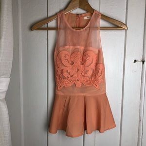 Mitto Embroidered Peach Peplum Tank S/XS